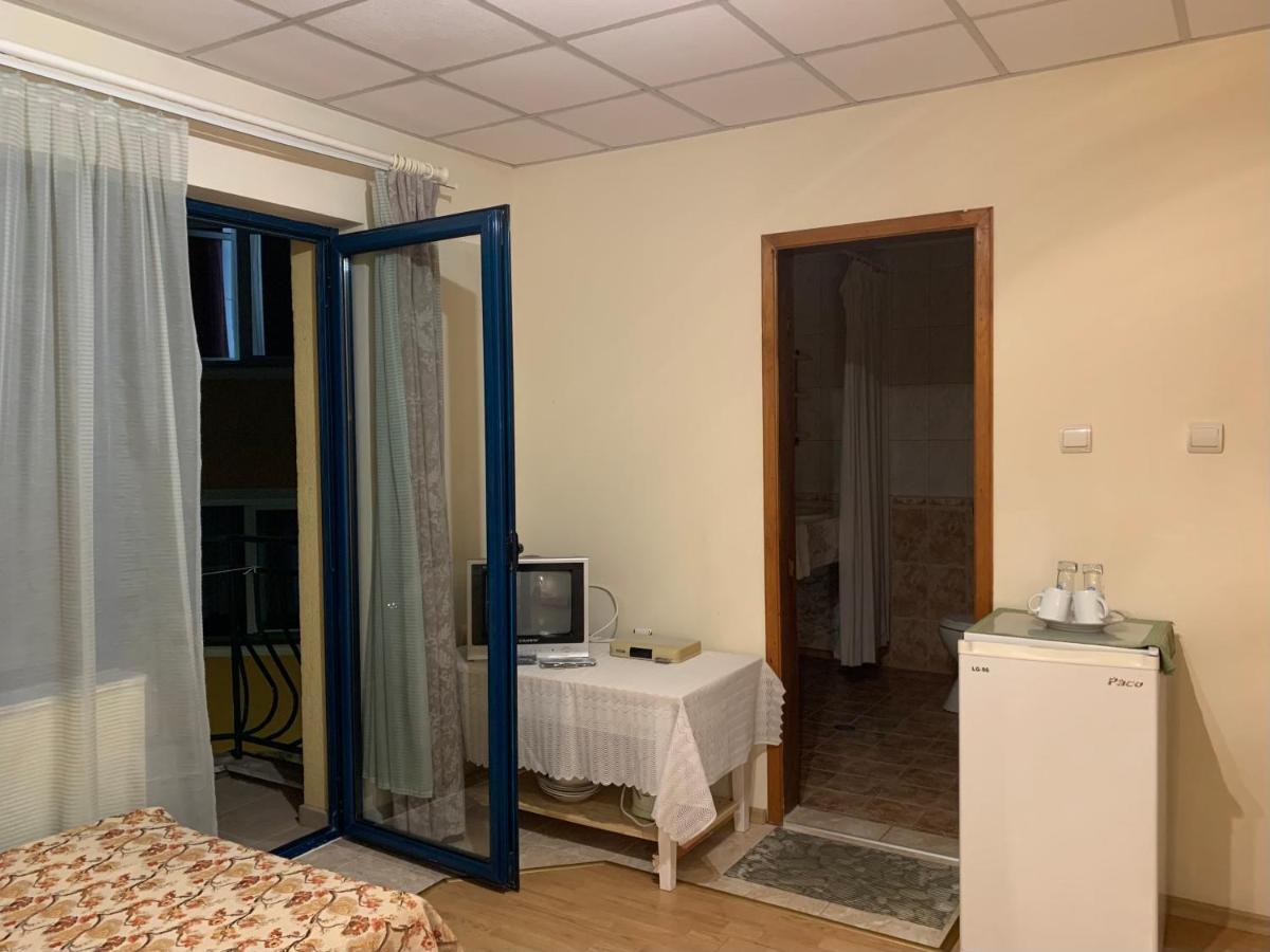 Guest House “Olesya” Obzor Exterior foto