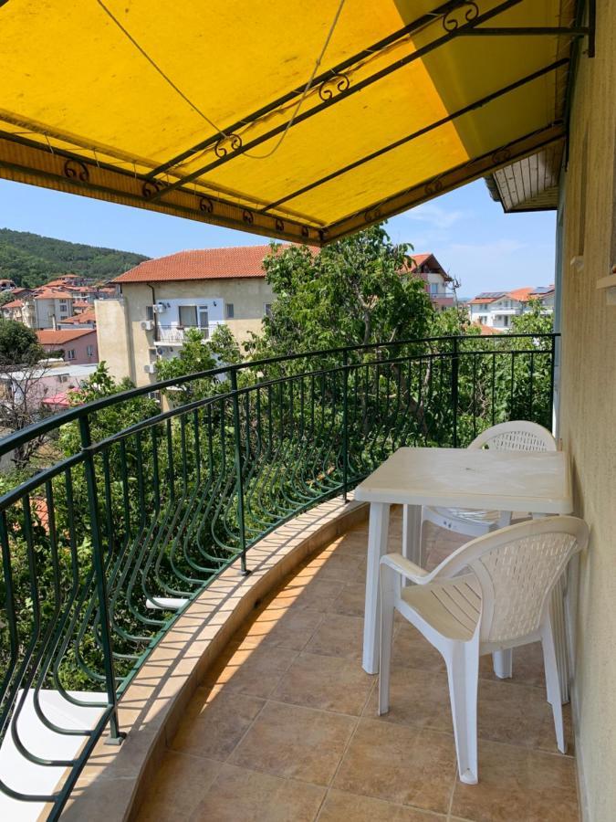 Guest House “Olesya” Obzor Exterior foto