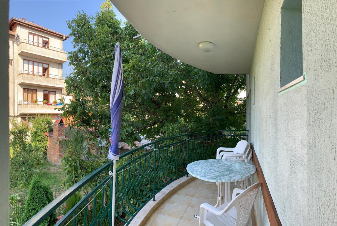Guest House “Olesya” Obzor Exterior foto